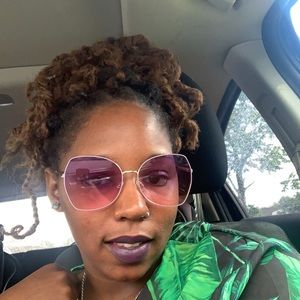 Meet your Posher, Shada